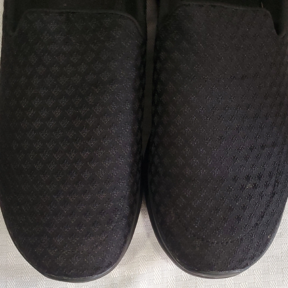 Skechers Sports Quilted Black Slipon Loafers - Picture 12 of 15
